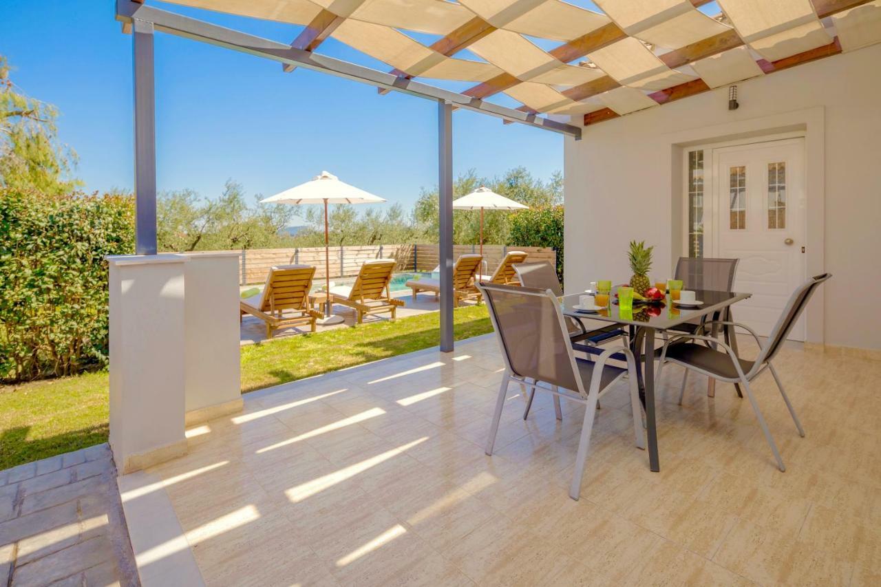 Villa Daphne Agios Dimitrios  ภายนอก รูปภาพ